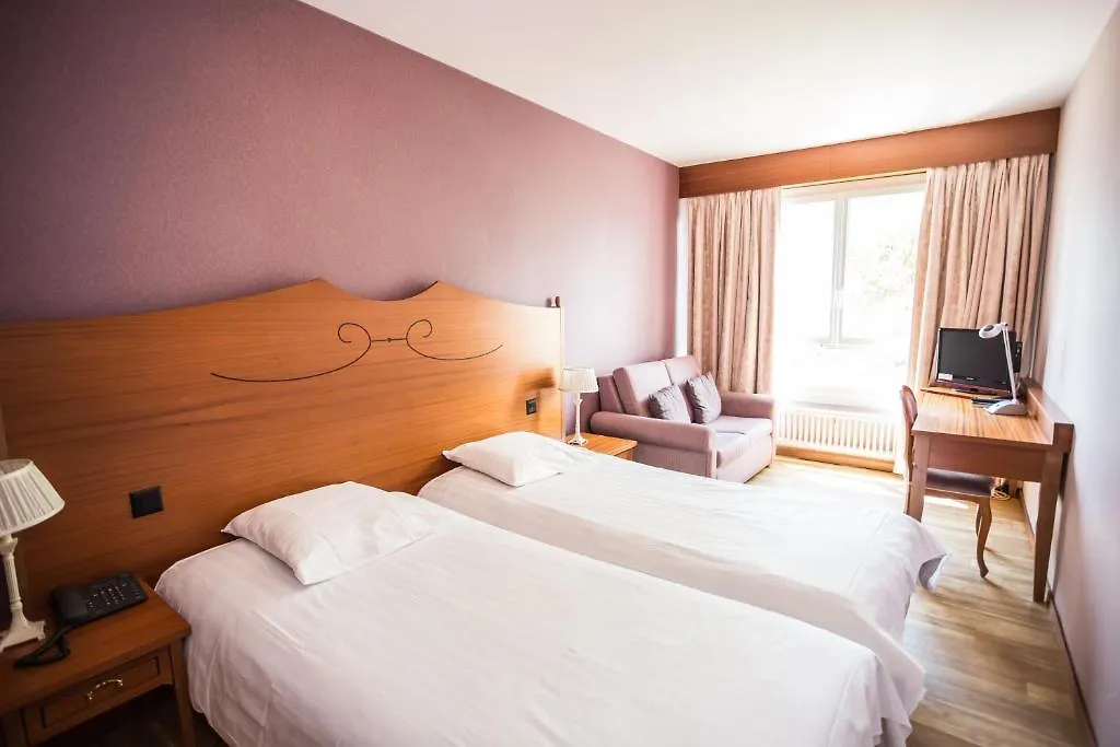 Trente Trois 33 Hotel Meyrin 3*,
