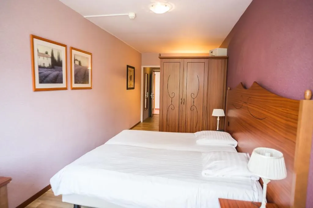 Trente Trois 33 Hotel Meyrin