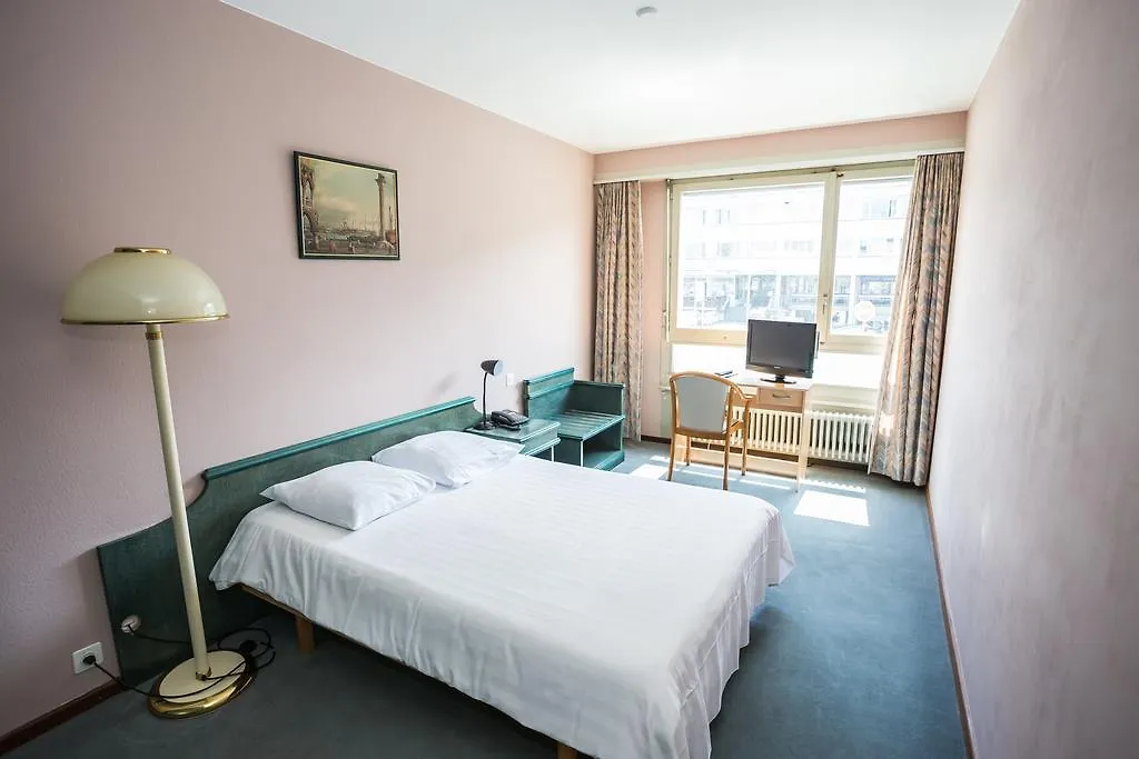 Trente Trois 33 Hotel Meyrin