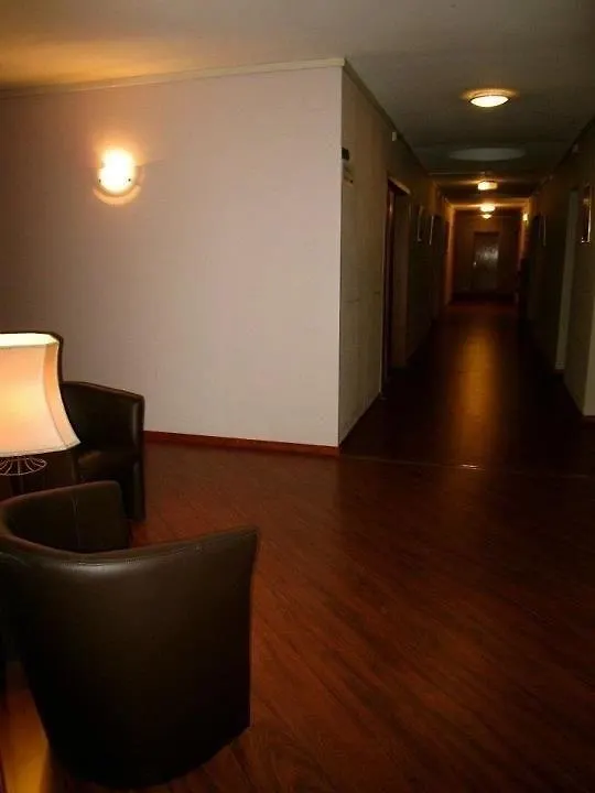 Trente Trois 33 Hotel Meyrin Switzerland