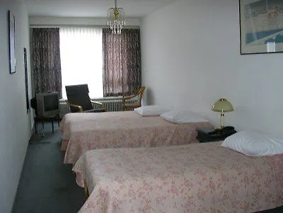 Hotel Trente Trois 33 Meyrin 3*,  Schweiz