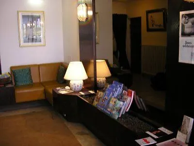 Hotel Trente Trois 33 Meyrin
