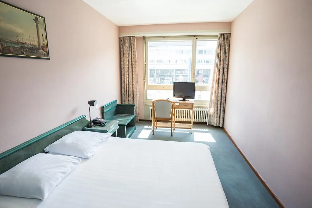 ***  Hotel Trente Trois 33 Meyrin Schweiz