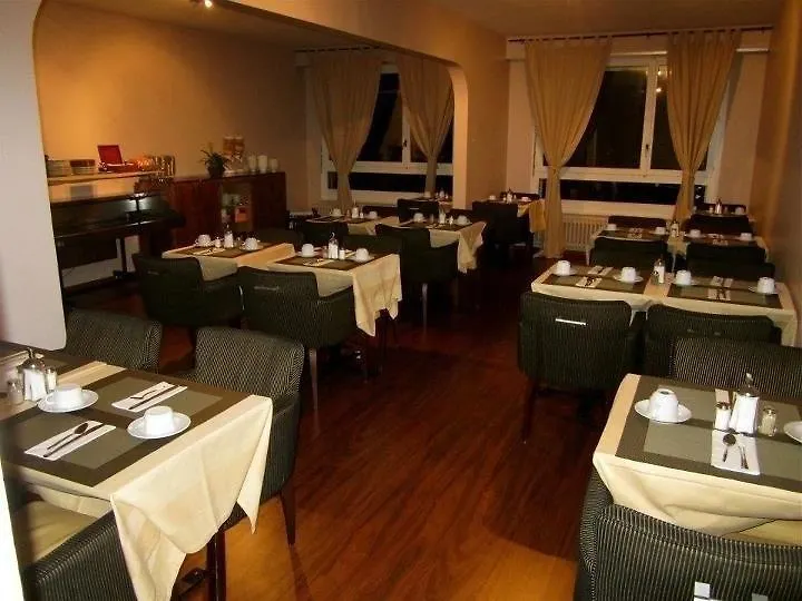 Hotel Trente Trois 33 Meyrin
