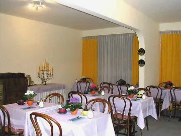 Hotel Trente Trois 33 Meyrin